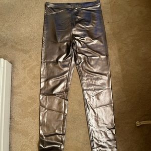 Pewter/Silver metallic leggings